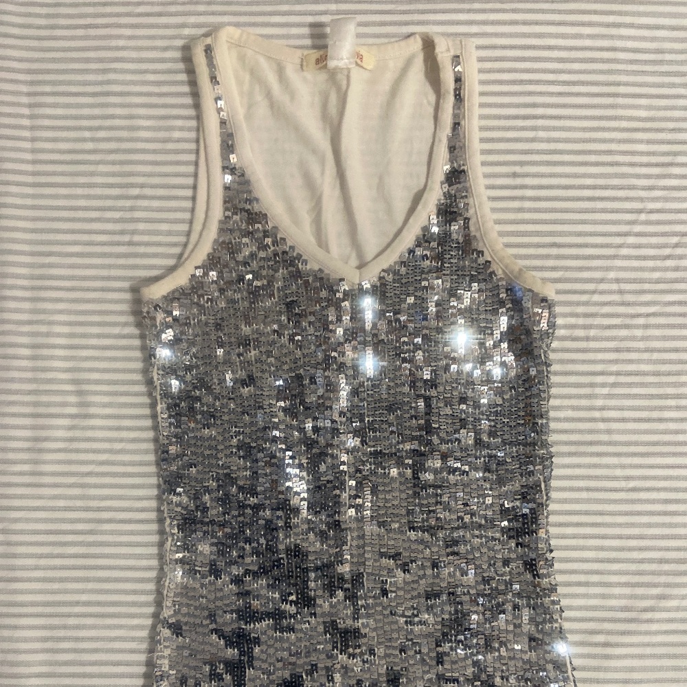 Alice & Olivia super sparkly tank top
